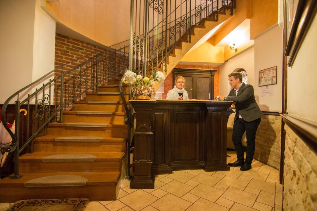 Pension Korona Sibiu Extérieur photo